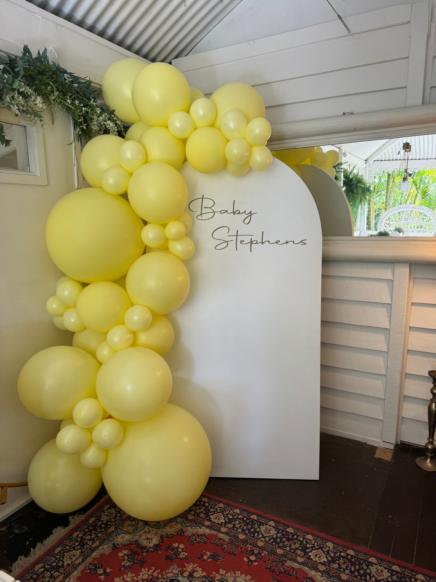 Single Arch and Balloon Garland